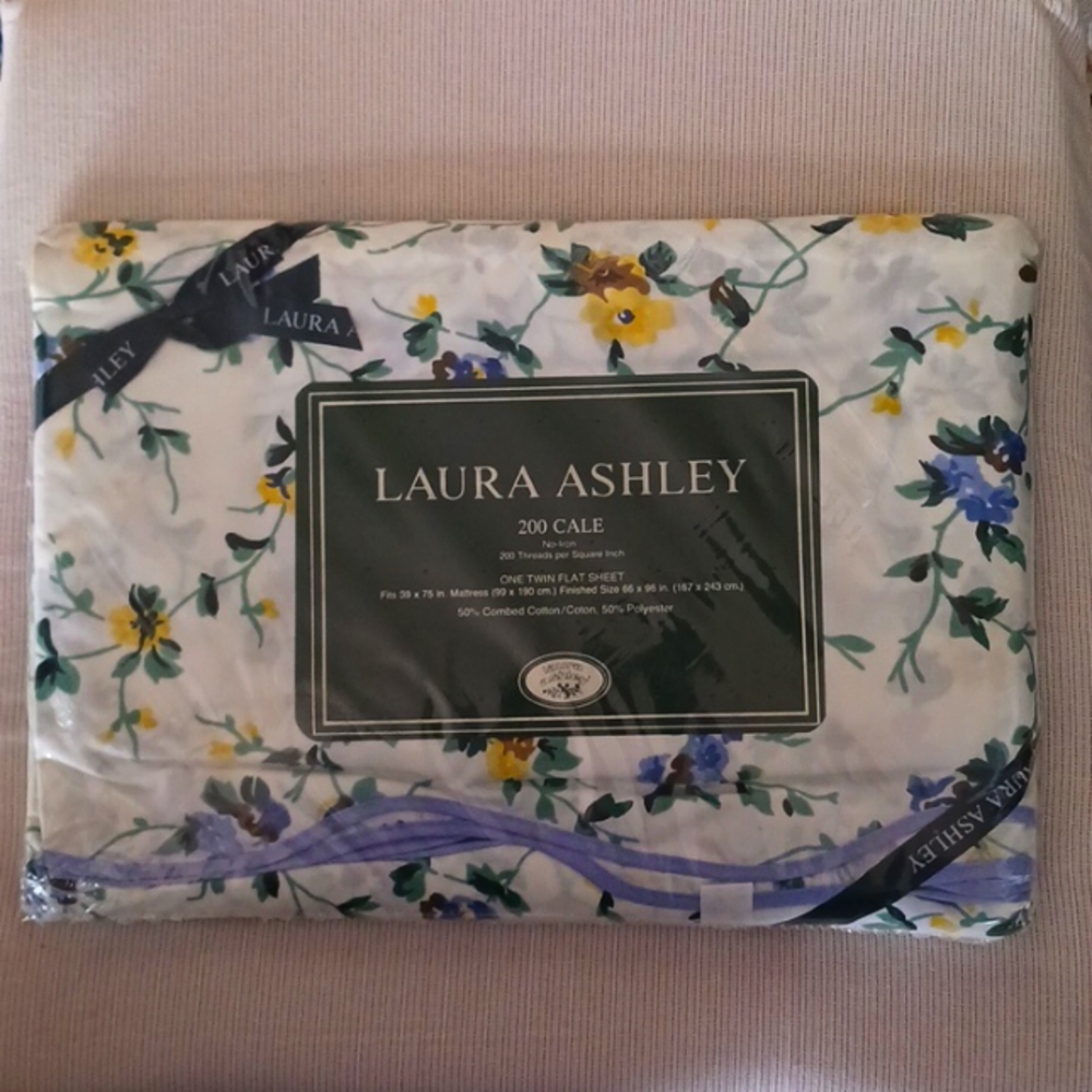 Vintage~ Laura Ashley Twin Flat Sheet